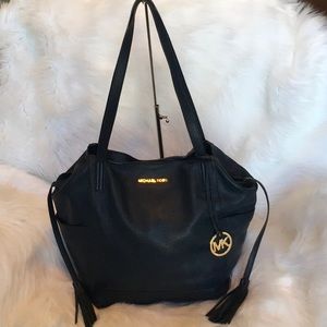 MICHAEL KORS Large Leather Navy Bag EUC
